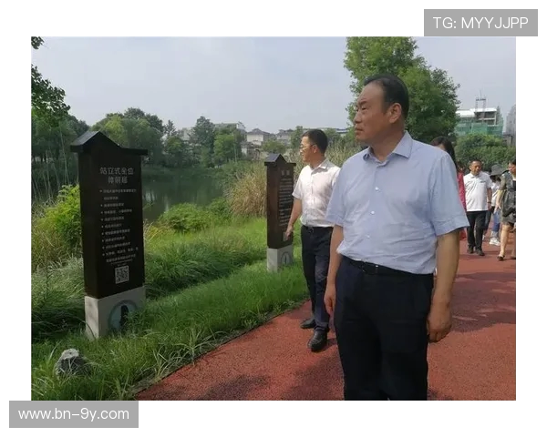 以足球联麦为纽带推动城市体育文化融合与全民健身发展路径探索